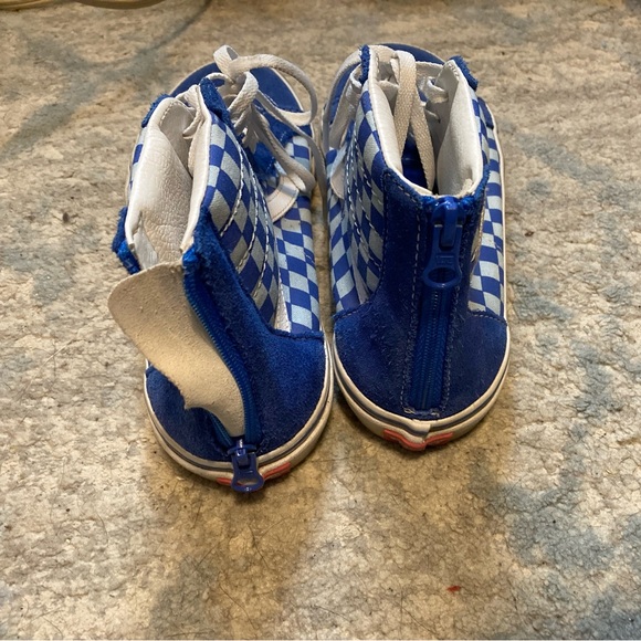 Shark Week Vans - Picture 3 of 3